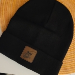 Czarna czapka zimowa - 4 warianty