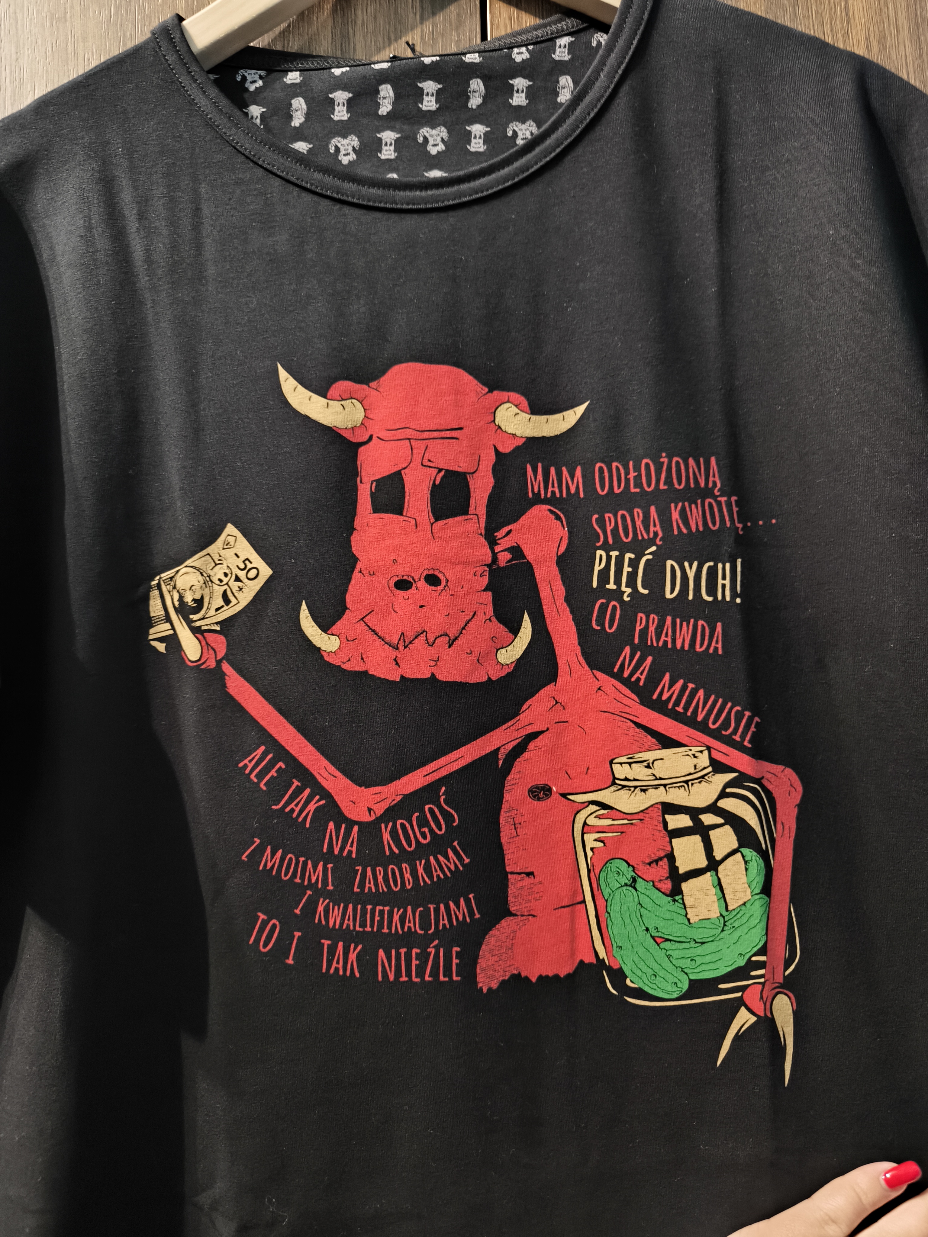 Egzorcysta | Koszulka czarna | Mam odłożoną sporą kwotę 50 dych, co prawda na minusie...