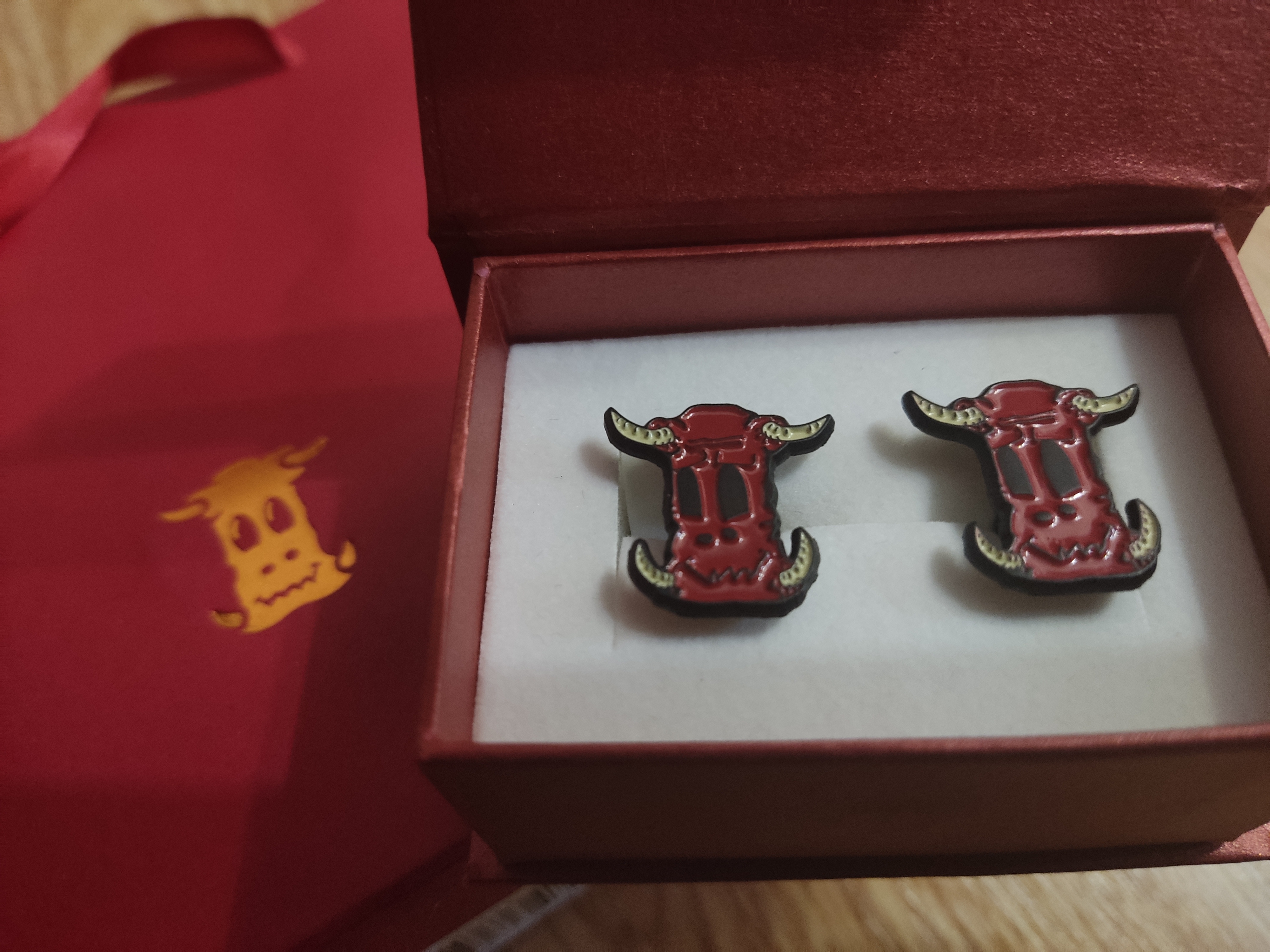 Egzorcysta | Spinki do mankietów – Domino