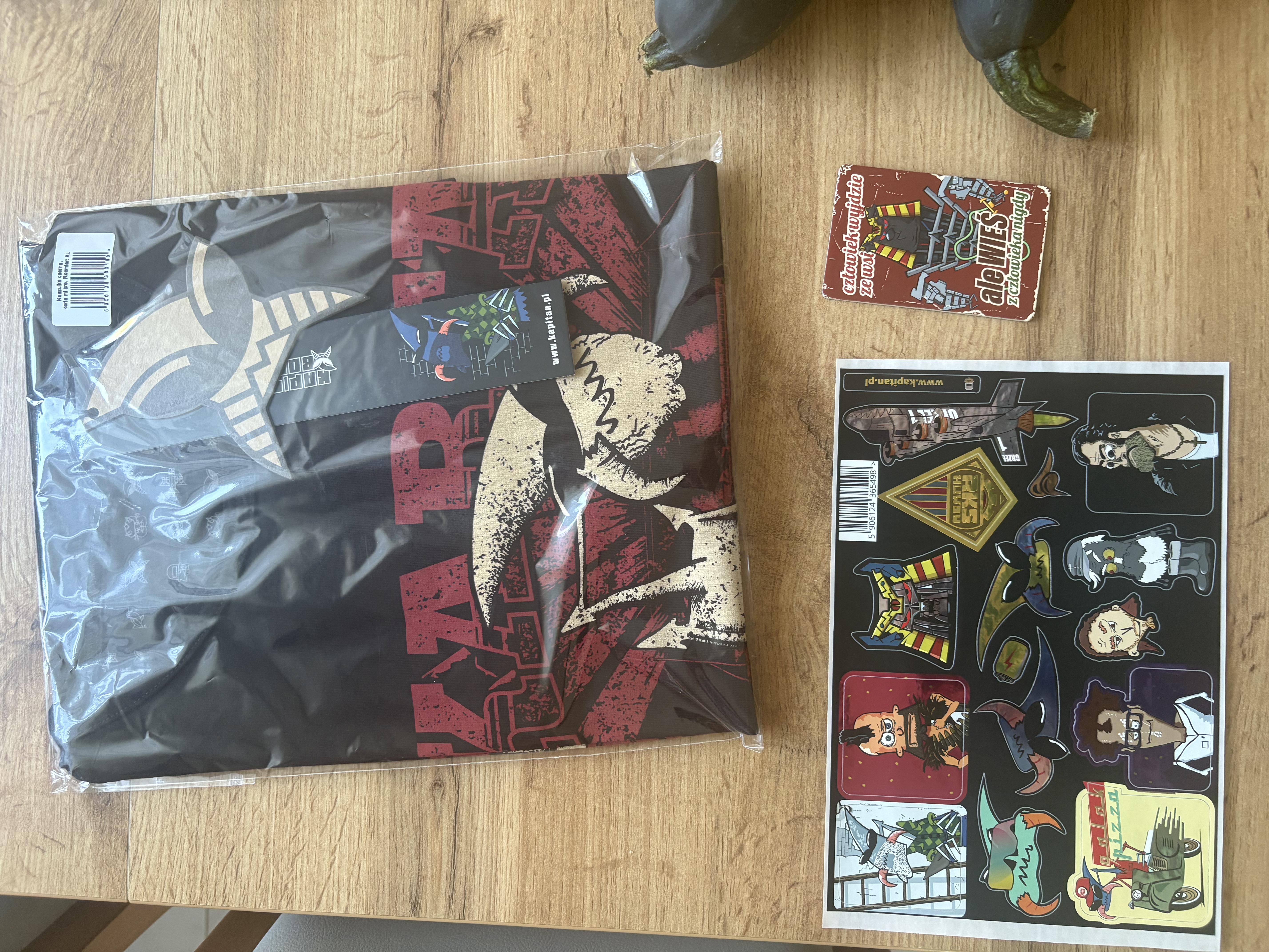 Koszulka czarna – karta mi dzisiaj żre