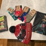 Zestaw zimowy Domino | Egzorcysta | Czapka + skarpetki